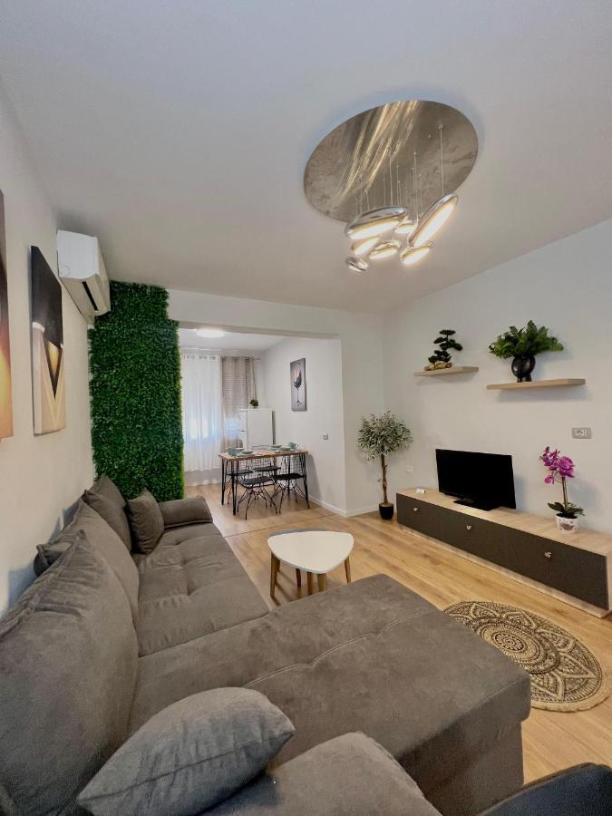 Pine Apartment Tirana Eksteriør billede