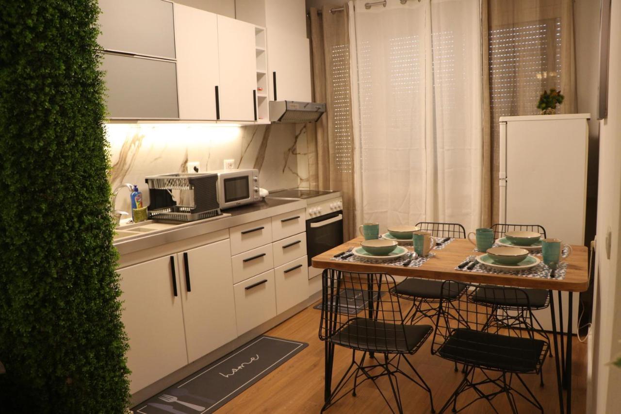Pine Apartment Tirana Eksteriør billede