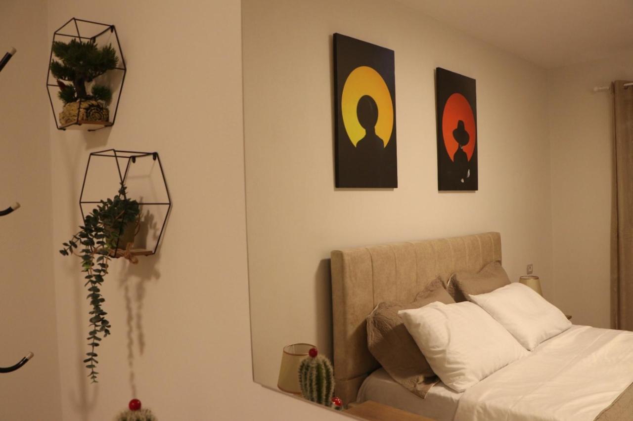Pine Apartment Tirana Eksteriør billede